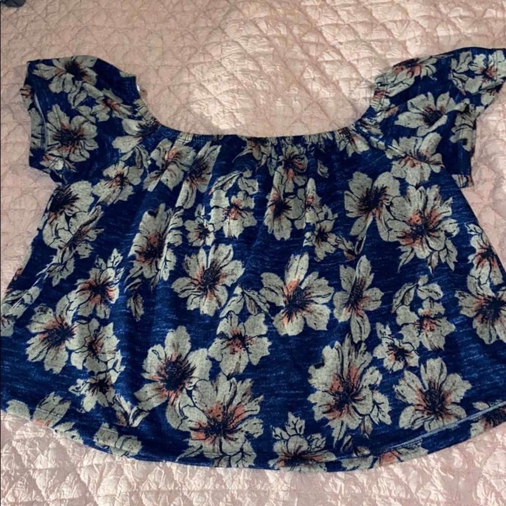 Flowery crop top